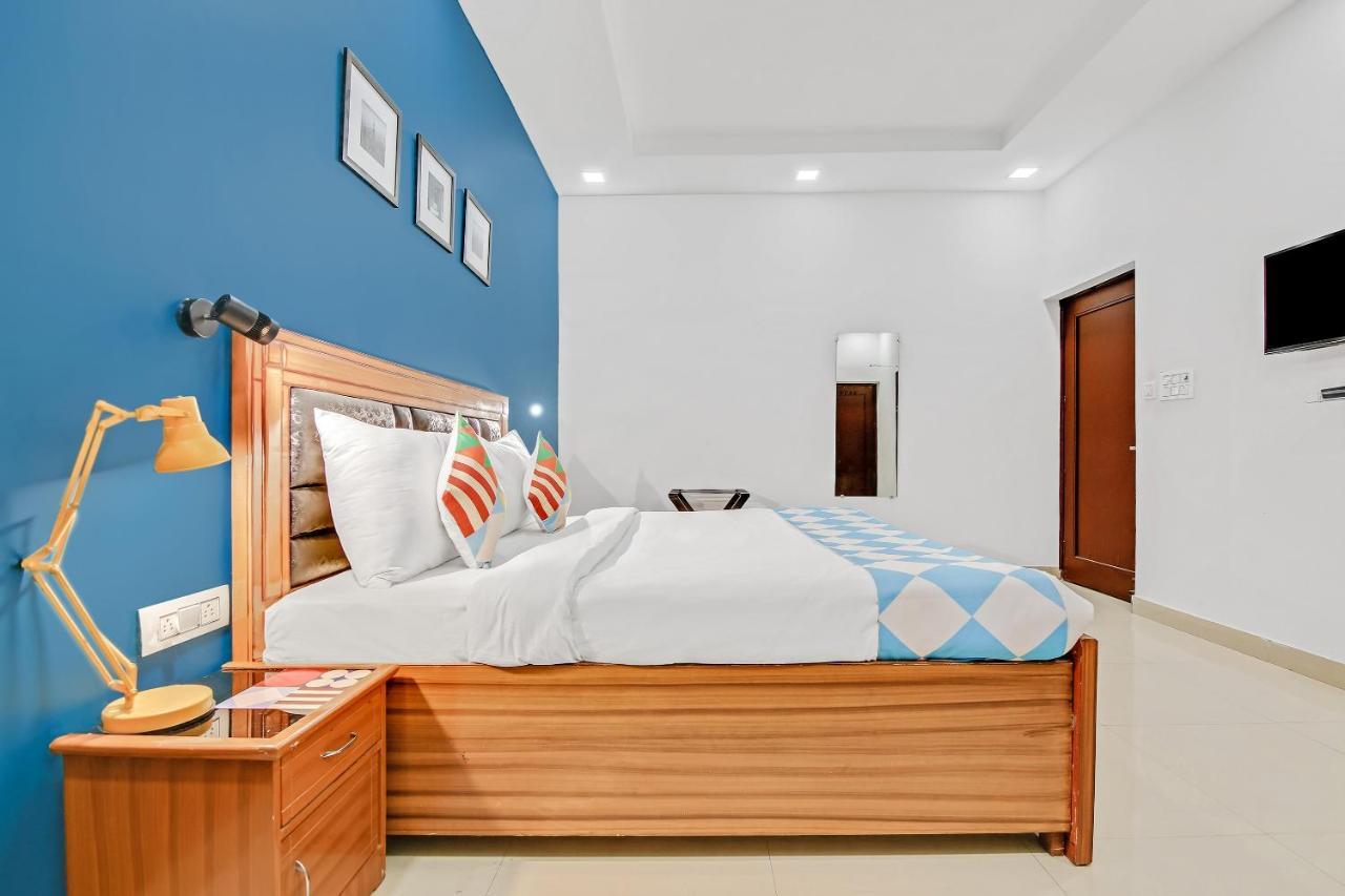 Oyo Home 64106 Comfortable Stay Νέο Δελχί Εξωτερικό φωτογραφία